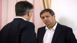 ​زلزله در بانک مرکزی/ ​همتی نیامده قیمت را شکست 