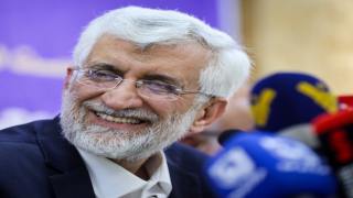 جلیلی: همه با احترام منتخب مردم را یاری دهند جلیلی: همه با احترام منتخب مردم را یاری دهند